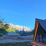 Thethi Sky Lodge